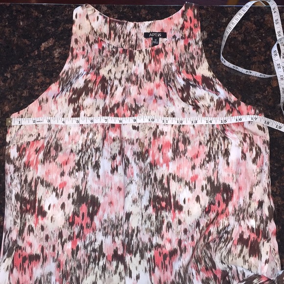 APT.9 Top - Picture 6 of 7